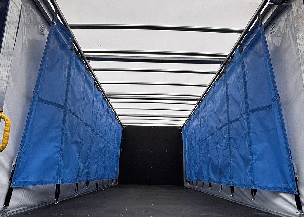 Structure-flex champion insulated lorry tension curtains as temperatures soar
